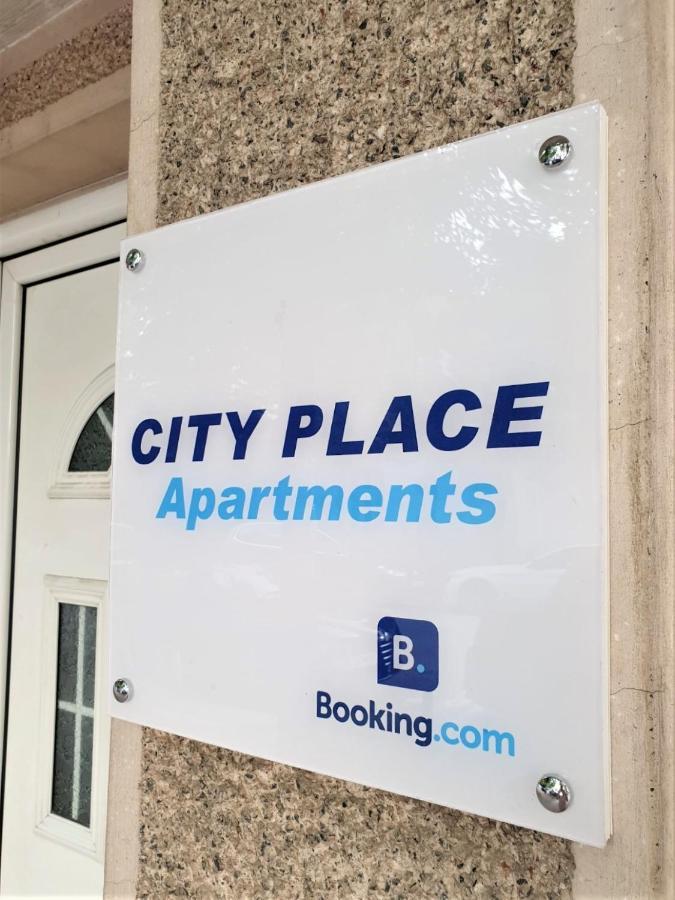 City Place Apartments Κουμάνοβο Εξωτερικό φωτογραφία