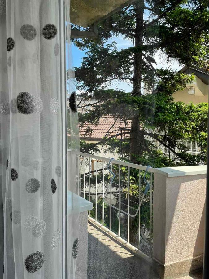 City Place Apartments Κουμάνοβο Εξωτερικό φωτογραφία